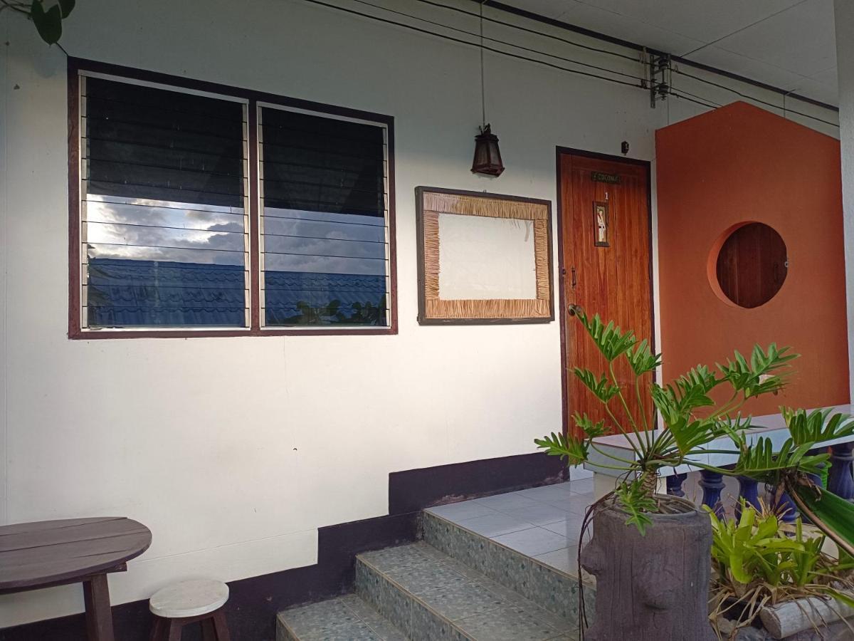 Sunny Tayai Hostel Pai Dış mekan fotoğraf